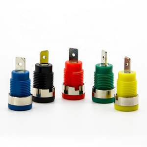 Vendita calda spina a Banana <span class=keywords><strong>presa</strong></span> a Banana <span class=keywords><strong>presa</strong></span> diversi colori collegare alla spina a Banana da 4mm - Product Image 2