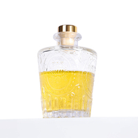 Bouteille diffuseur à roseaux en verre transparent de 100 ml pour l'aromathérapie à domicile avec emballage élégant et bouchon