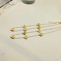 Venta directa de fábrica de 24 estilos de collares de acero titanio de la serie The Flower World con diseño estilo Ins.