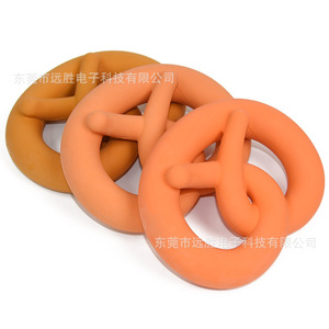 Jouet à mâcher en caoutchouc pour chien, forme volant de voiture, taille moyenne, durable - Product Image 5