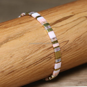 Wholesale Children's Handmade Bohemian Geometric <b>Beaded</b> <b>Bracelet</b> Fashion Pink <b>Gold</b> Tila Bead Adjustable Party Jewelry Gift - Product Image 4