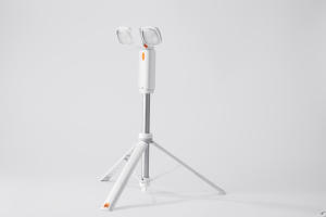 ไฟแคมป์ปิ้ง 4-in-1 ไฟฉาย 2000LM ชาร์จซ้ำได้ ใช้งานได้นาน 120 ชั่วโมง ปรับได้ พร้อมขาตั้งแม่เหล็ก ไฟฉุกเฉินสำหรับกิจกรรมกลางแจ้ง - Product Image 4