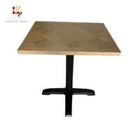 Table à manger carrée en bois avec dessus en bois, design moderne, pour café, pub et extérieur, ensembles de meubles pour hôtels et restaurants