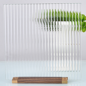 Proteja la privacidad 4mm 5mm 6mm 8mm vidrio estampado grabado adecuado para particiones de oficina/sala de estar. Fábrica al por mayor disponible - Product Image 1