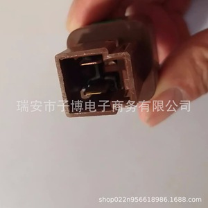สวิตช์ไฟเบรก JAC รุ่น3750710LE010สำหรับระบบไฟรถยนต์บรรทุก Shuailing Junling - Product Image 3