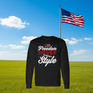 Camiseta de manga larga Freedom con diseño patriótico de EE. UU. La libertad nunca pasa de moda - Product Image 3