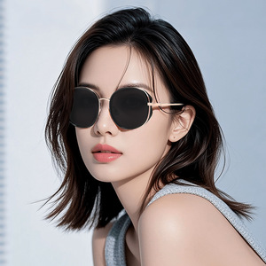 Gafas de Sol Redondas para Mujer, Estilo Moderno, Protección UV400, Polarizadas, Marco TR90, Lentes TAC, Color Negro, Versátiles - Product Image 2