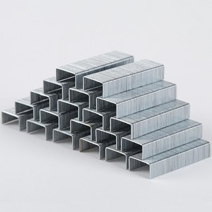 Grapas para Papelería Deli No. 12 24 Awg Tamaño estándar metálico para uso en oficinas - Product Image 2