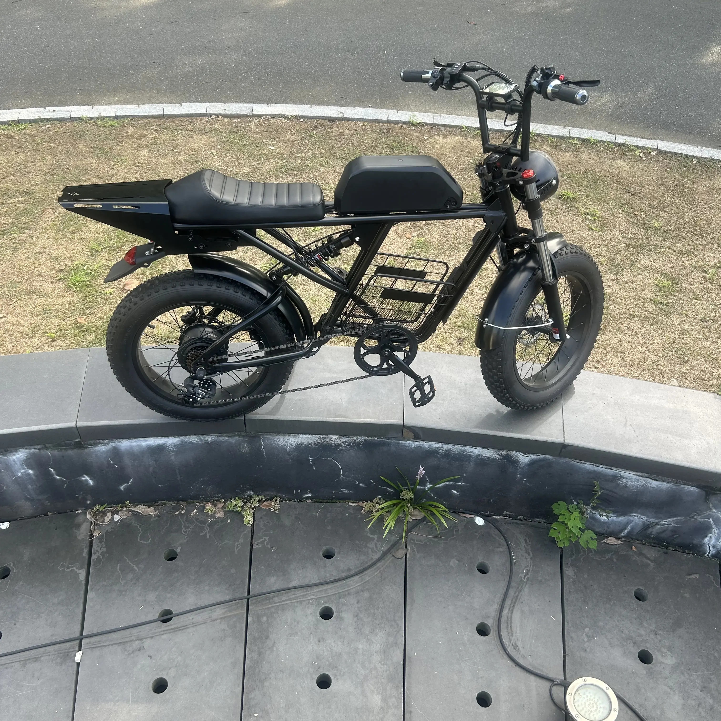 중국 공장 다이너볼트 16 인치 Ebike