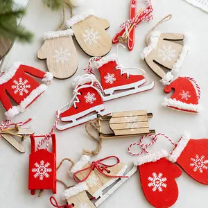 מכירה לוהטת חג המולד קישוטי עץ סקי סט תליון נעלי שלג בגדי כובע מזחלת חג המולד עץ תליון