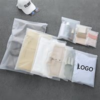 Sacs à fermeture éclair givrés personnalisés en CPE refermables pour vêtements, chaussettes et t-shirts