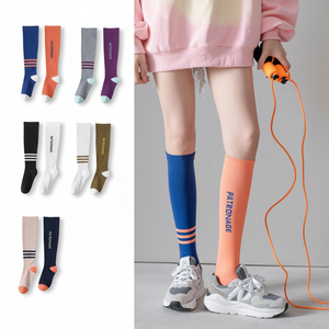 Calcetines deportivos de compresión de color desigual para mujer para correr Fitness Yoga Workout-Medias medias - Product Image 1