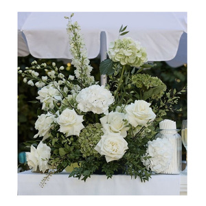 Decorazioni per Ricevimenti di Nozze, Runner Floreale Artificiale Bianco <span class=keywords><strong>e</strong></span> Verde con <span class=keywords><strong>Rose</strong></span> <span class=keywords><strong>e</strong></span> Ortensie per Torte Nuziali <span class=keywords><strong>e</strong></span> Centrotavola - Product Image 1