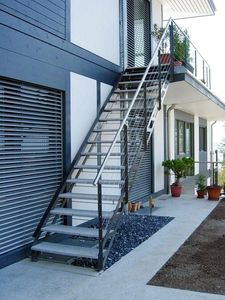 <span class=keywords><strong>Escalier</strong></span> <span class=keywords><strong>extérieur</strong></span> moderne sur mesure, design tendance, <span class=keywords><strong>escalier</strong></span> <span class=keywords><strong>en</strong></span> acier préfabriqué pour <span class=keywords><strong>extérieur</strong></span> avec marches durables - Product Image 3