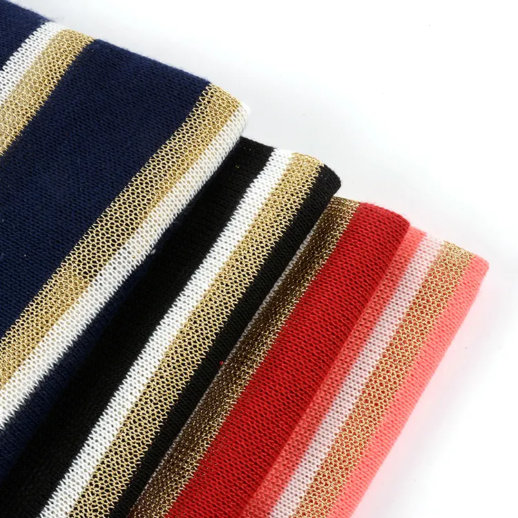 Varietà di colori filato tinto metallic stripe hacci tessuto 240gsm poliestere tessuto a maglia per il maglione