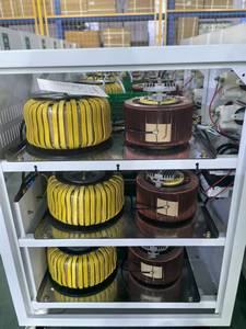 Промышленный стабилизатор напряжения переменного тока 60 кВА, 380В, 1-3%, <span class=keywords><strong>50</strong></span>/60 Гц, высокоточный, полностью автоматический, трехфазный, с цифровым дисплеем, КПД 98%, SVC - Product Image 4