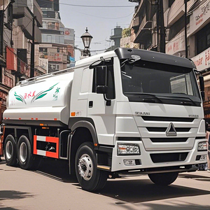 HOWO รถบรรทุกแท็งก์ก่อสร้างสะพานฐานล้อ4700ตัวถังแบบกว้าง - Product Image 1