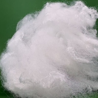 Vente en gros usine de fibres de polyester vierges solides 15D 64mm, matière première pour filage et rembourrage