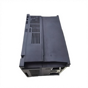 Convertisseur de fréquence FR-A840-3.7K-1 FR-A840-5.5K-1 neuf d'origine avec 1 an de garantie, livraison rapide (1-3 jours) en stock - Product Image 4