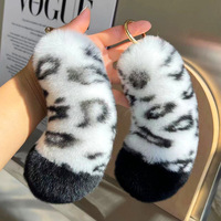 [Queue de Léopard des Neiges] Adorable Porte-clés de Voiture en Fourrure de Lapin Rex Fait Main, Pendentif en Peluche, Cadeau pour Couples, Breloque de Sac à Imprimé Léopard des Neiges