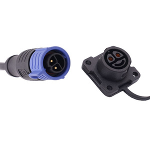 Prise de connecteur de charge/décharge étanche 30A pour vélos électriques M20 <span class=keywords><strong>Smiley</strong></span> Face Batteries au lithium à verrouillage rapide 2 + 0 - Product Image 3