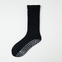 Chaussettes de sport antidérapantes en coton compressif avec logo personnalisé pour femmes, idéales pour le yoga et le Pilates
