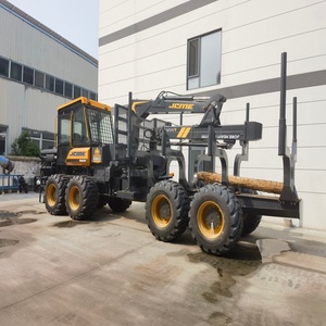 Remorque forestière de 18 tonnes à performance stable, équipée d'une grue pour le transport de grumes - Product Image 1