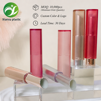 Nouveau design, tube de baume à lèvres vide de luxe 3-3,5g, métallique doré, avec couvercle à charnière, emballage cosmétique personnalisable