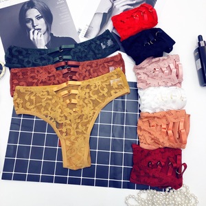 Culottes transparentes sexy en dentelle pour femmes, respirantes, taille haute, effet push-up, en modal - Product Image 3