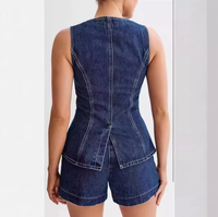 Ensemble élégant de veste sans manches boutonnée en jean et short pour femmes, tenue en jean deux pièces