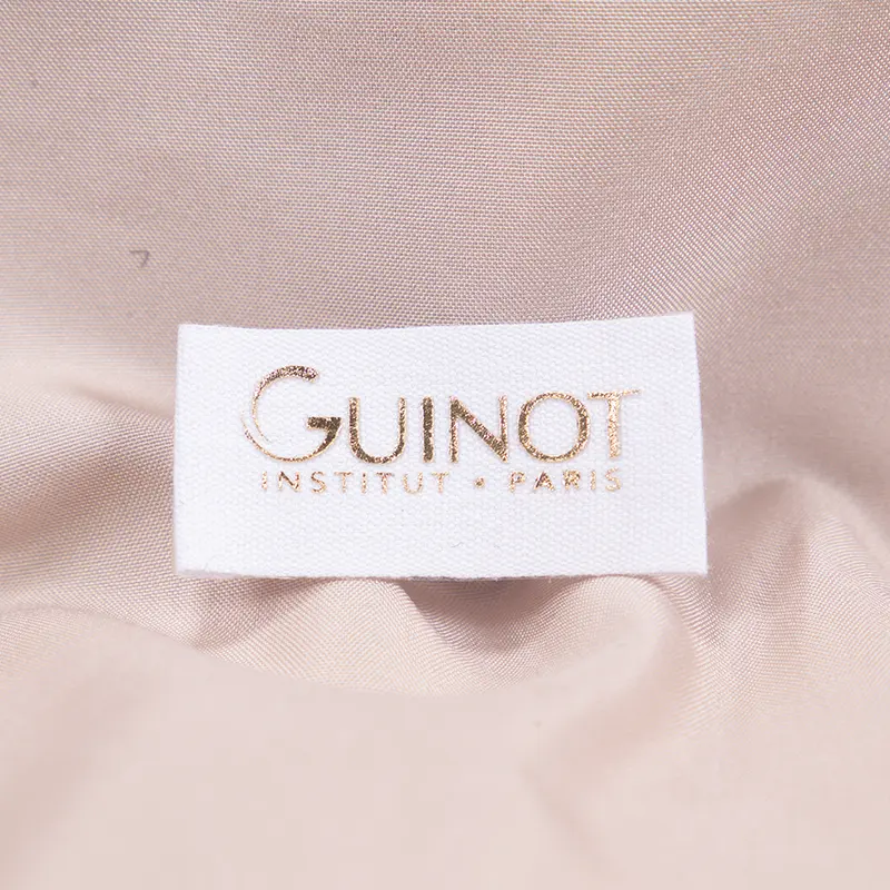 Etichetta del collo tessuta con Logo in oro stampato personalizzato all'ingrosso di Design gratuito per abbigliamento