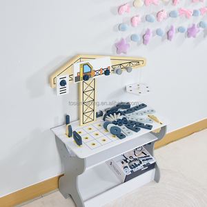 Ensemble de jeu éducatif pour enfants, établi en bois avec grue, table de jeu de construction Montessori pour tout-petits - Product Image 1