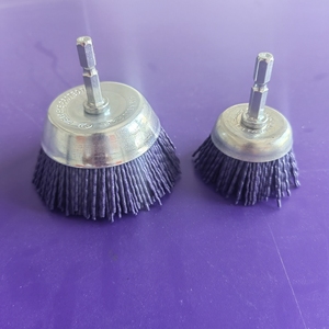 <span class=keywords><strong>Brosse</strong></span> Abrasive Industrielle en Nylon de 3 Pouces avec <span class=keywords><strong>Tige</strong></span> Hexagonale pour le Débavurage des Métaux - Product Image 5