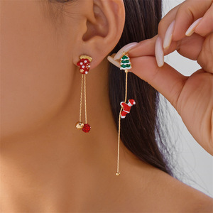 <span class=keywords><strong>Pendientes</strong></span> Colgantes <span class=keywords><strong>de</strong></span> Aleación Chapados en <span class=keywords><strong>Oro</strong></span> con Diseño Creativo <span class=keywords><strong>de</strong></span> Papá Noel Escalando, Estilo Versátil y Lindo para Mujer - Colección Navideña - Product Image 2