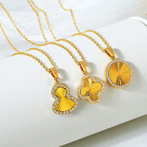 Custom Women's Classic Butterfly Cuban <strong>Link</strong> Necklace Stainless Steel <strong>Chain</strong> with Zircon Charm Gold Plated for Engagement - Product Image 3