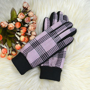 Gants d'hiver pour femmes, doublés polaire, chauds, compatibles écran tactile, motifs brodés personnalisables, vente en gros, pour l'extérieur, avec broderie - Product Image 5