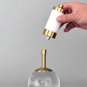 Lámpara de <span class=keywords><strong>mesa</strong></span> de <span class=keywords><strong>cristal</strong></span> moderna para dormitorio, restaurante o bar, luz de noche inalámbrica con control táctil LED recargable de 2700K - Product Image 4