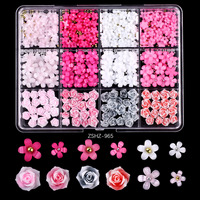 12 compartiments de décorations pour ongles en résine, alliage, strass, fleurs, perles et pierres précieuses, avec motifs ours, rubans roses, nœuds, papillons et cœurs