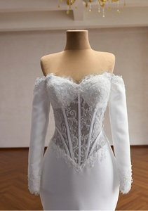 Robe de mariée sirène vintage Ocstrade <span class=keywords><strong>à</strong></span> épaules dénudées, manches longues, corset en dentelle, plissée en mousseline, volants évasés, longue traîne - Product Image 5