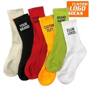 HEHE Chaussettes personnalisées en gros avec logo tricoté pour hommes adultes, chaussettes de sport respirantes en nylon et coton mélangé pour étudiants - Product Image 1