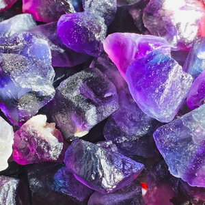 Pierre brute de fluorite arc-en-ciel naturelle non polie de qualité supérieure pour la guérison spirituelle et les cadeaux - Product Image 3