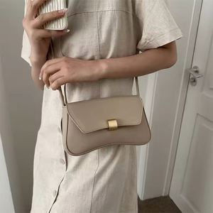 Nueva Cartera Infantil con Diseño de Dibujos Animados, Monedero, Bolso de Hombro para Niña Pequeña, Bolso Cruzado de Silicona con Forma de Mariposa - Product Image 4