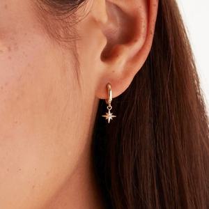Vente en gros Boucles d'oreilles créoles petites en or massif 18K 14K 9K motif tournesol avec CZ 5A, bijoux de corps pour piercing de cartilage - Product Image 5