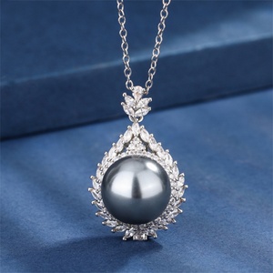 Bulk Supply Trendy Eco-friendly Copper Silver Plated Jewelry Elegant 14mm Shell Pearl Pendant Necklace for Female Daily Wear - Product Image 3