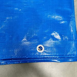 Bâche en géotextile tissé PE bleu enduit haute résistance pour foin - Product Image 2