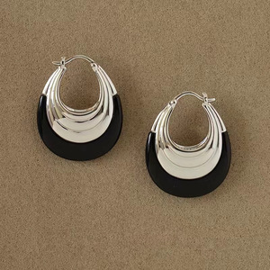 Pendientes de Aro Retro para Mujer con Diseño Geométrico de Ágata Tallada, Chapado en Cobre/Platino, Aleación, Diseño de Nicho Moderno, Regalo de Moda - Product Image 1