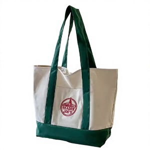 Bolsa de compras reutilizable de lona Trader Joe's con logotipo bordado en verde y blanco para mujer - Product Image 1