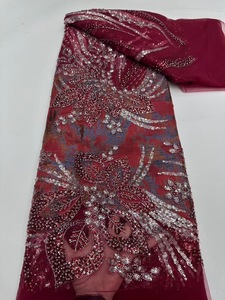 Nuovo Design NI.AI: Tessuto in Pizzo con Ricamo Floreale, Perle e Paillettes - Product Image 4