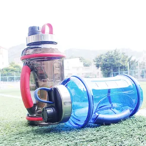 Top Seller 2.2l Half Water Bottle With Handle Hot Product Sports Water Jug Private Label Big Fitness 64oz