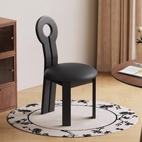 Chaise de salle à manger nordique simple noire, dossier rétro, empilable, en cuir écologique, pieds en bois, design Wabi-Sabi, pour appartement, salle de sport, école